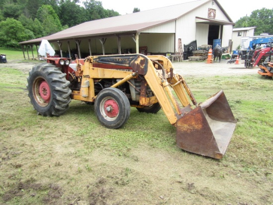 MASSEY FERGUSON 135 WITH MASSEY FERGUSON LOADER