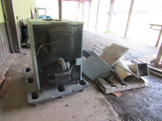 SOUTHERNAIR WOOD FURNACE WITH PALLET OF PIPE AND
