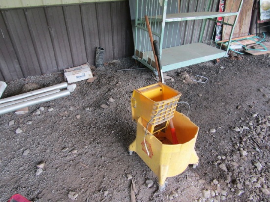 MOP BUCKET AND MOP HANDLE