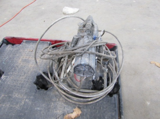 PRAYLESS AIRLESS PAINT SPRAYER