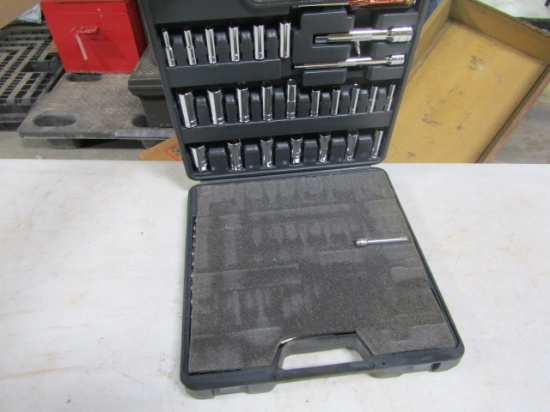 BENCH TOP TOOL SET