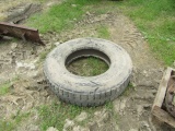 DUMLOP 11R 22.5 TIRE