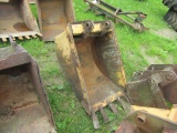 EXCAVATOR BUCKET 24