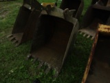 EXCAVATOR BUCKET 22