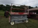 SKY JACK SJ111 3226 SCISSOR LIFT - RUNS,WORKS