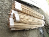 PALLET OF PINE QUARTER ROUND 1 1/16 X1 1/16 X 8'
