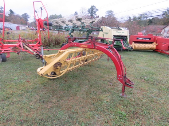 NEW HOLLAND 256 ROLL BAR RAKE EXCEPTIONAL ONE | Online Auctions | Proxibid