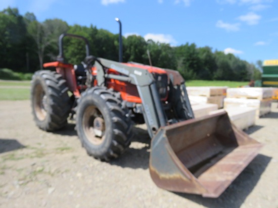 Agco Lt85 Tractor With Quickie Q720