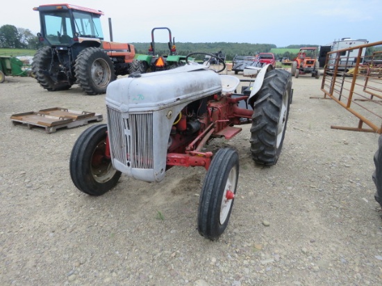Ford 8n Tractor 3pt Hitch 540 Pto Runs