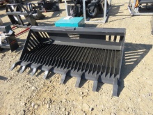 NEW LANDHONOR 72" ROCK BUCKET