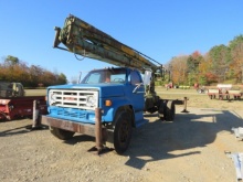 GMC BOOM BUCKET TRUCK - NO TITLE- RUNS AND MOVES