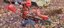 DITCH WITCH MODEL C99 WITH WISCONSIN ENGINE