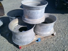 5 ALUMINIUM HUB PILOTED TRUCK WHEELS