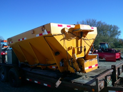 Salt And Sand Spreader