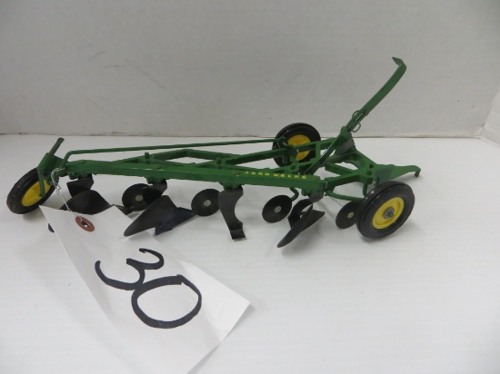 JD 4 bottom plow