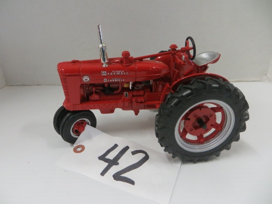 Farmall Super M 1,000,000 n/b