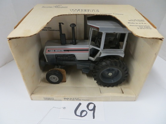 White 160 w/f Scale Model NIB
