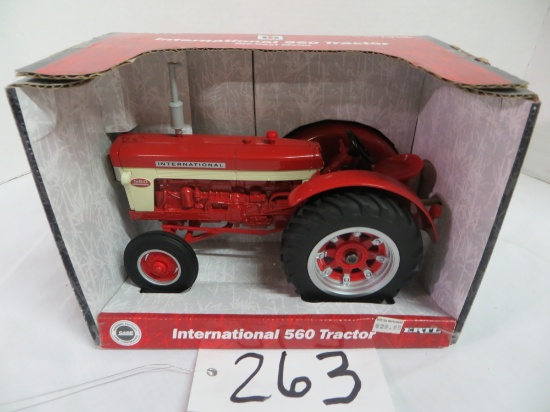 International 560, Ertl