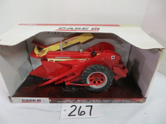 Farmall 460 w/2MH corn-picker, Ertl