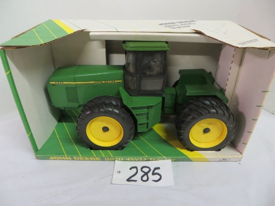 JD 8870 4WD w/duals
