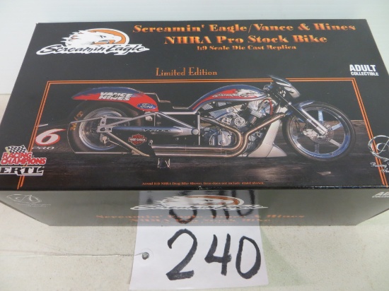 Screaming Eagle Vance & Hines, Limited Edition 1/9 Scale