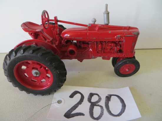Ertl	Farmall H