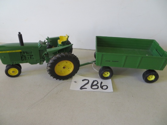 Ertl	JD 3020 w/nf flat fender & JD barge wagon	