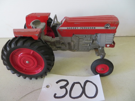 Ertl	MF 175 Diesel