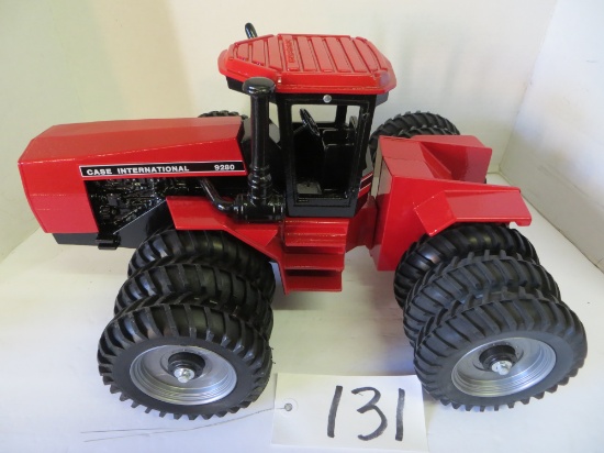 CIH 9280 4WD w/triples, Scale Model w/box