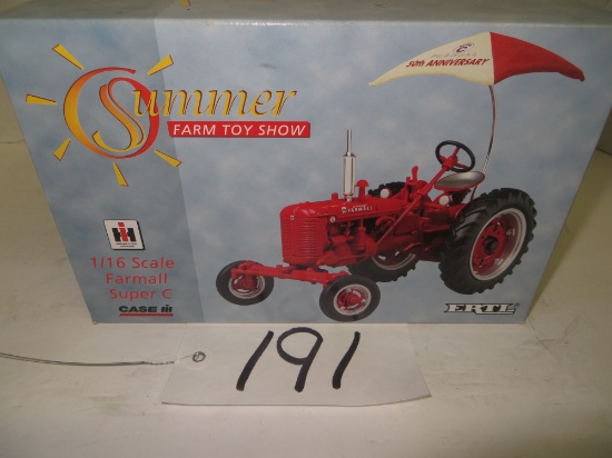 Farmall Super C w/50th Anniv umbrella, 2001 Summer Farm toy Show, Ertl