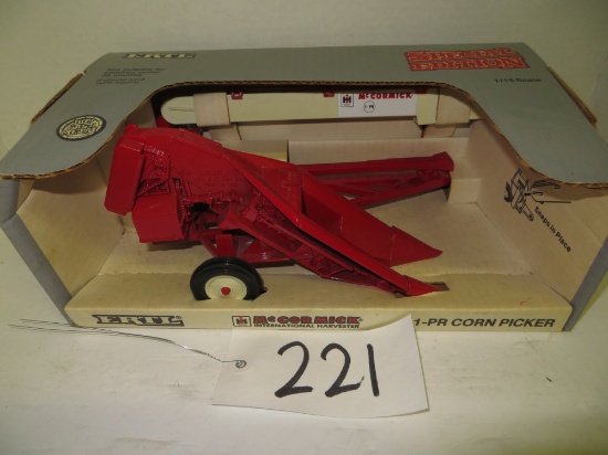 McCormick 1-Pr Corn Picker, Special Edition, Ertl