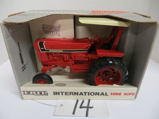 IH 1066 Rops, Special Edition, Ertl