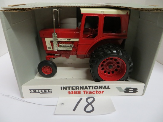 IH 1468 V8 w/duals, 1993 2nd in series of 4, Ertl