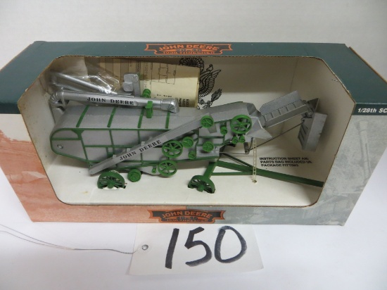 JD 1938 Thresher 1/28