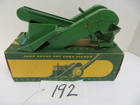 JD Two Row Toy Corn Picker  w/ Clips , Eska