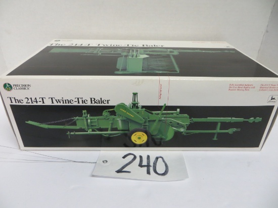 Ertl 	JD 214-T Twine-Tie Baler 	Precision Classics #11