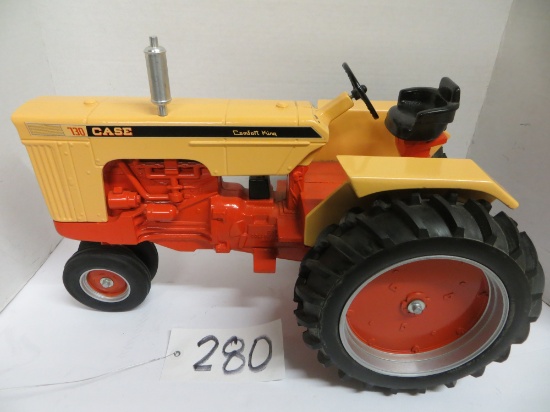 Spec	Case IH 730 Case Comfort King Narrow Front 	Collector Edition 2001 	 1/8