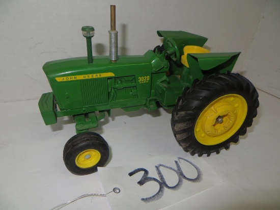 Ertl 	JD 3020 Diesel Custom