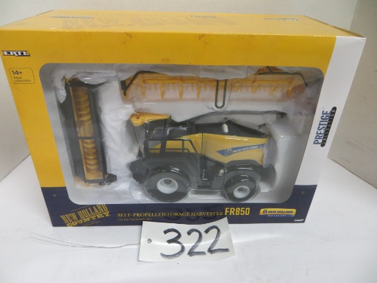 NH Self Propelled Forage Harvester FR850 	Prestige Collection 	  1/32