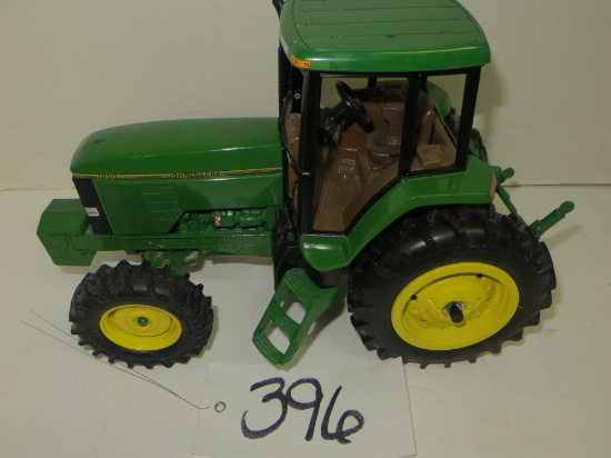Ertl 	JD 7800 Tractor Demonstrator