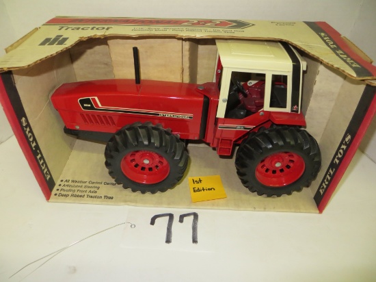 Ertl	International 3588 Tractor Deep Rib Traction Tires First Edition	First Edition