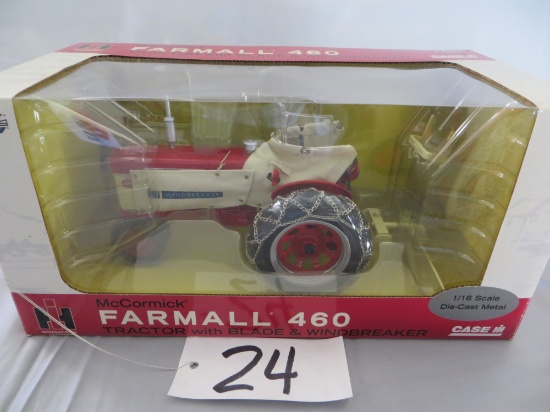 Ertl Farmall 460 w/blade & windbreaker