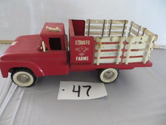 Structo Structo Farm truck  played w/condition