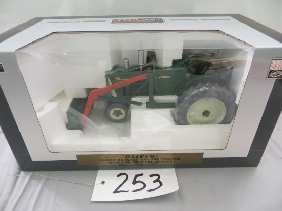SC Oliver 880 Gas w/ New Idea 504 loader, Highly Detailed