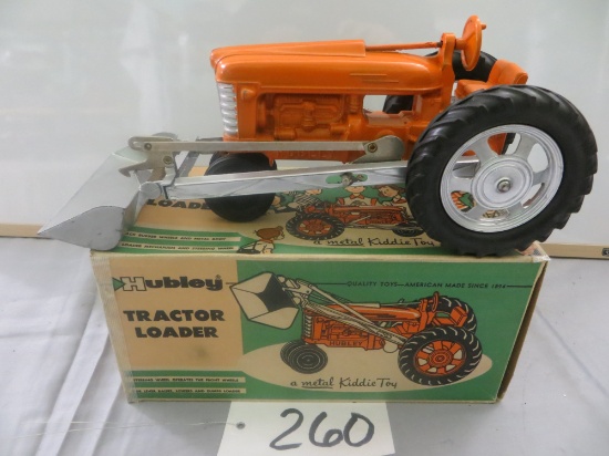 Hubbly 1950 Hubley w/rubber wheels metal loader and steering wheels mint in the box