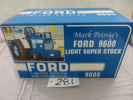 Ford 9600 Light Super Stock Pulling Tractor Mark Peissig's