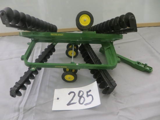 Ertl JD bi fold disc