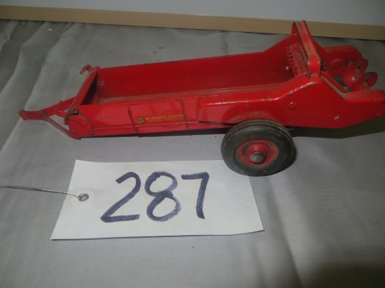 Eska McCormick Deering spreader