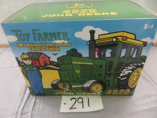 Ertl JD 4520 National Toy Show, CE