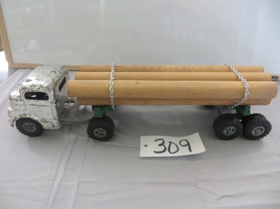 Structo vintage log truck played w/condition